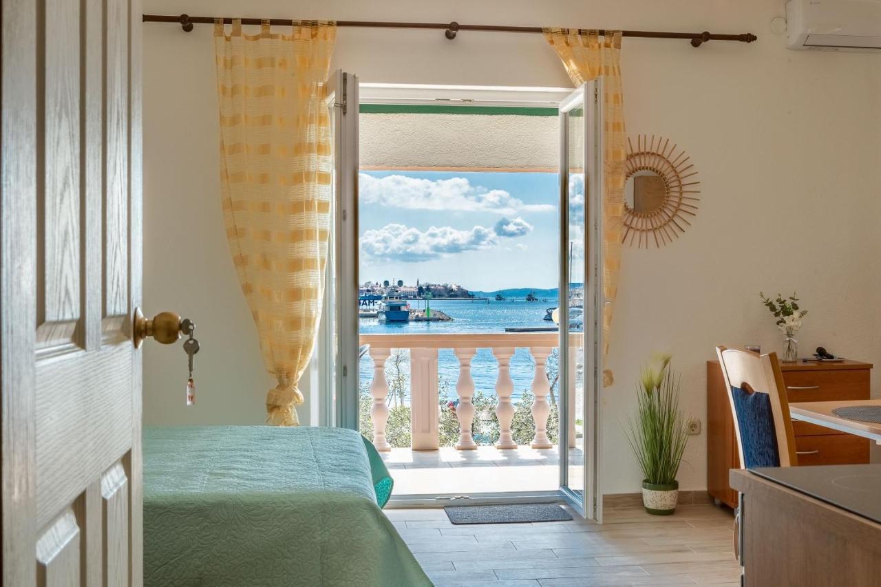 Mare-More Studio W Balcony And Beach Front And View زادار المظهر الخارجي الصورة