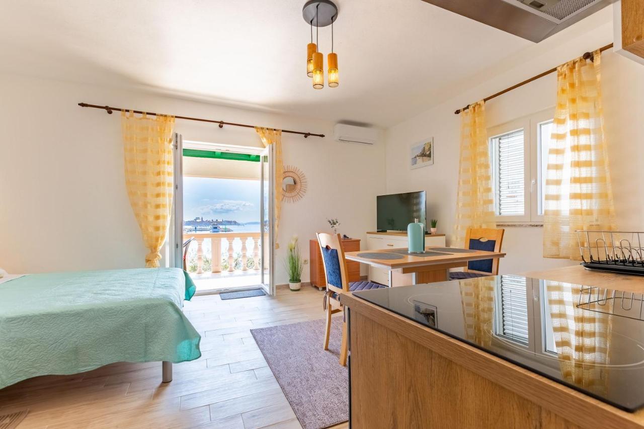 Mare-More Studio W Balcony And Beach Front And View زادار المظهر الخارجي الصورة